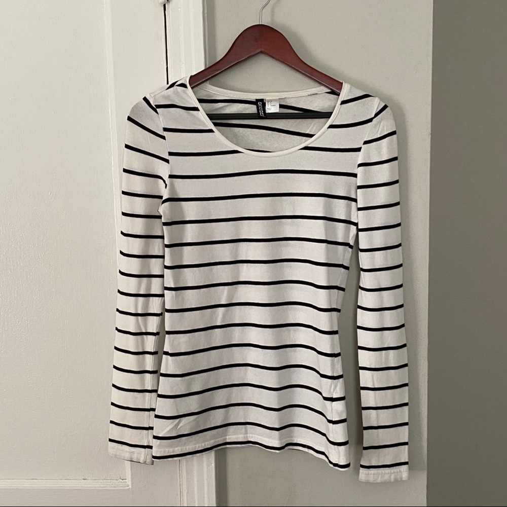 H&M Divided Striped Jersey Knit Long Sleeve Top